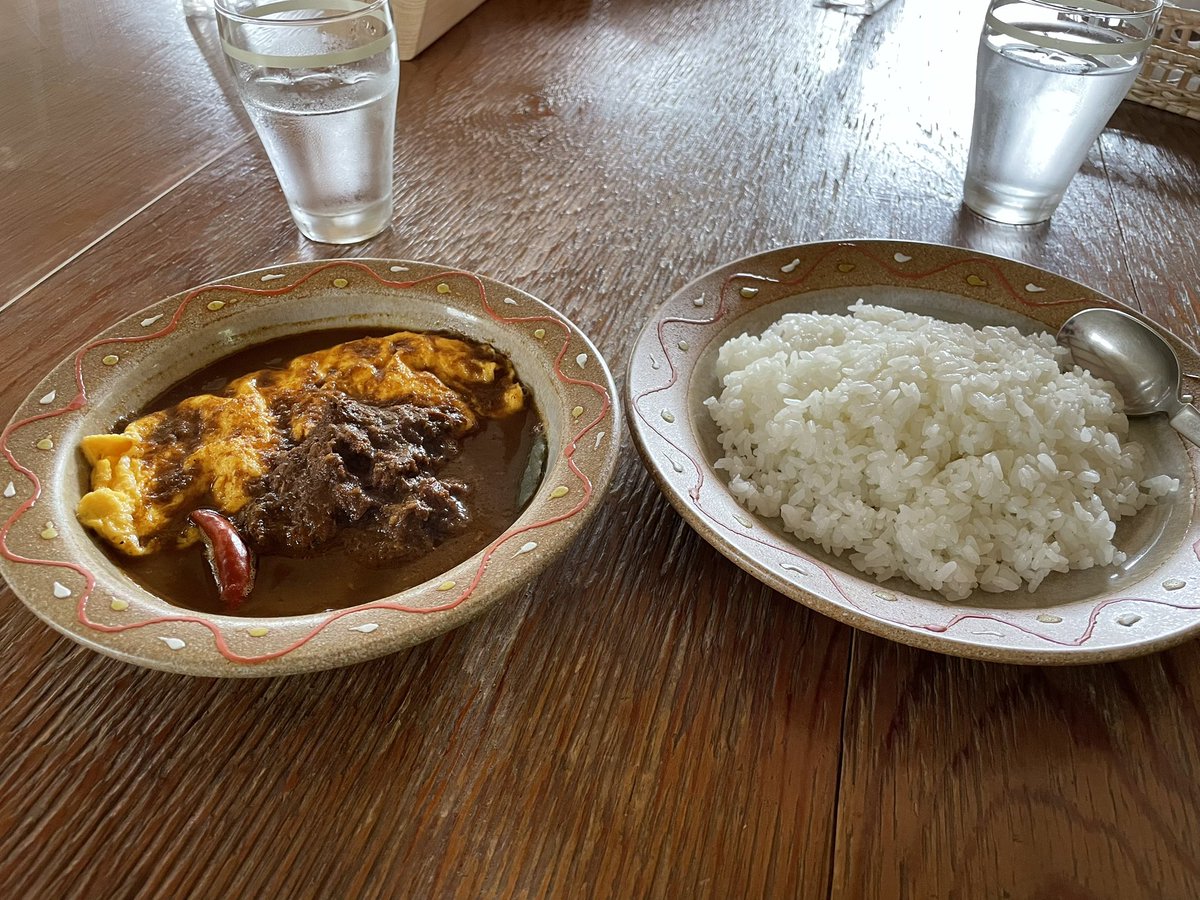 km59okt's tweet photo. .

マハラジャ

辛いけど
やめられない
クセになる
カレー

わたしは
牛すじクリームチーズオムレツカレー

 #マハラジャ
 #カレー
 #美味
 #クセになる
 #いつもいっぱい https://t.co/yYQbpjQGUN