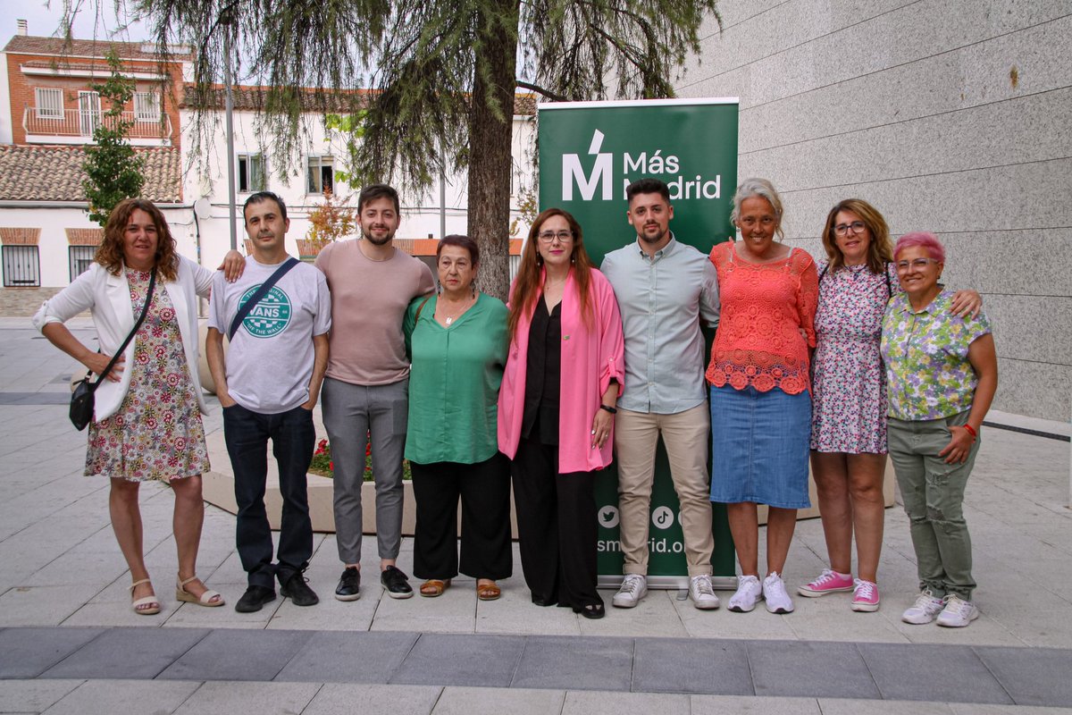 Mas_Parla_'s tweet photo. 🔭 El broche de la semana lo pone una mesa de ponentes espectaculares que han explicado el programa económico de Más Madrid y presentado el ambicioso «Plan Reindustria», clave para el futuro desarrollo de la región.

🔜 Lo próximo es una #Parla próspera. https://t.co/vR0WoMJcmH