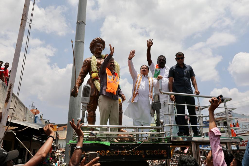 JPNadda's tweet image. Delighted to witness the affection of the people of Honnali towards the BJP.

Their enthusiasm is a testament to Karnataka&apos;s faith in the development oriented policies of the double engine government being laid on the ground by CM @BSBommai Ji, guided by PM @narendramodi Ji.