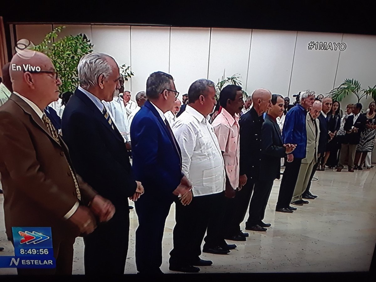 [...] en cualquier masa de trabajadores hay una infinita variedad de inteligencia, de talento, de caracteres, de valores”. #FidelPorSiempre
#ALaPatriaManosYCorazón