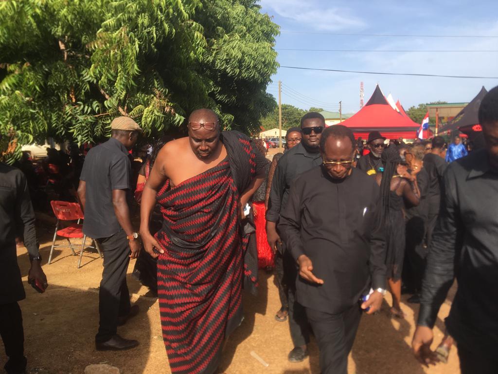 Thestewardsgh's tweet photo. Yesterday, Dr Kofi konadu Apraku, attended the funeral of his late wife ( Former Chairman of Anyaa-Sowutuom Constituency at Odorgono Secondary School.) May his beautiful wife rest in Peace 🕊️

#TheNextToLead
#TheEconomist
#TheUnityMan
#AManWithGhana@Heart https://t.co/thuthKEd66