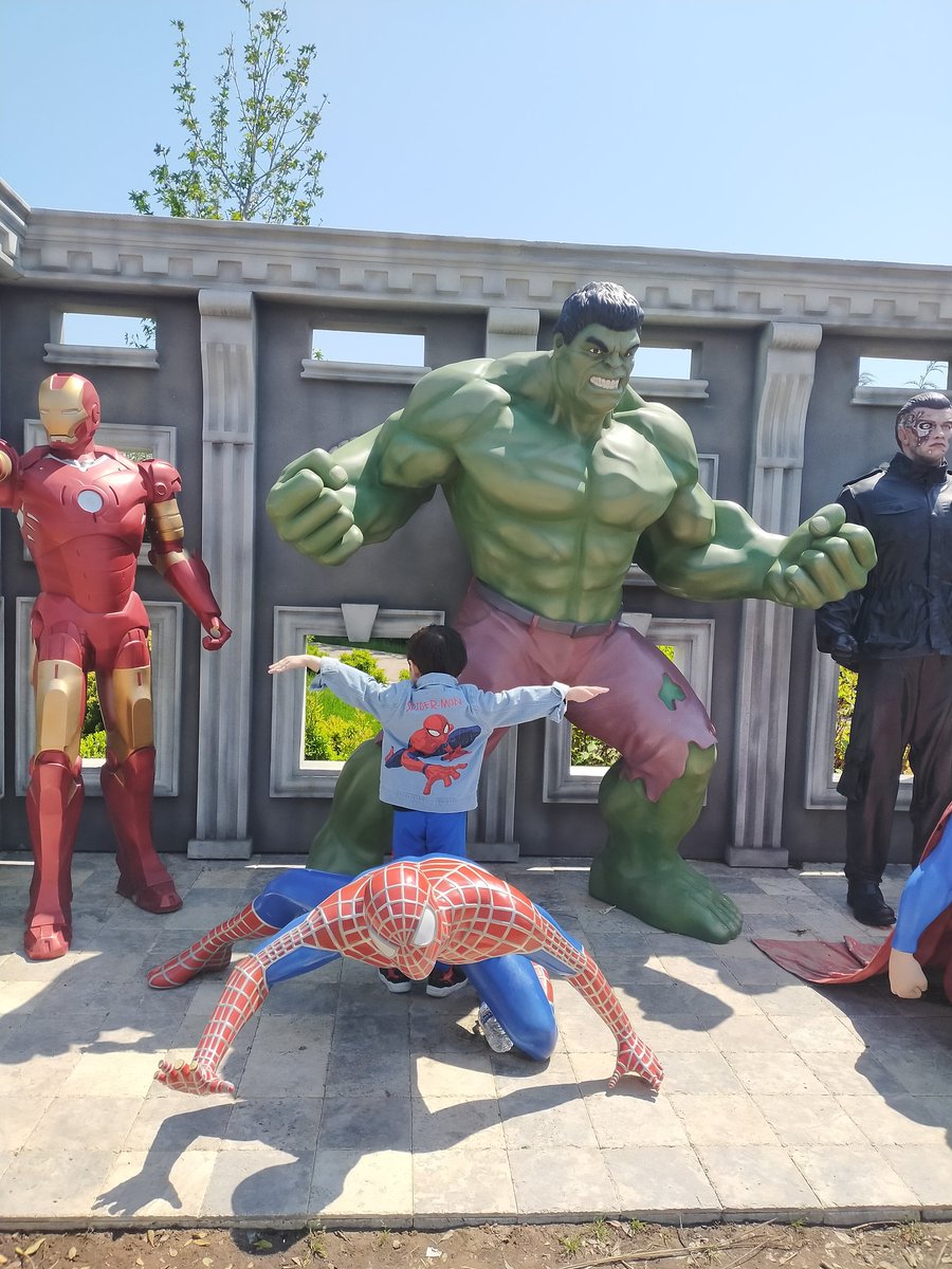 VOcmaz's tweet photo. Spiderman sevgimizi kimse sorgulamasın. Kırmızı çizgimizdir😁
#pazar #masalpark #SpiderMan https://t.co/jWrsBRHWSS