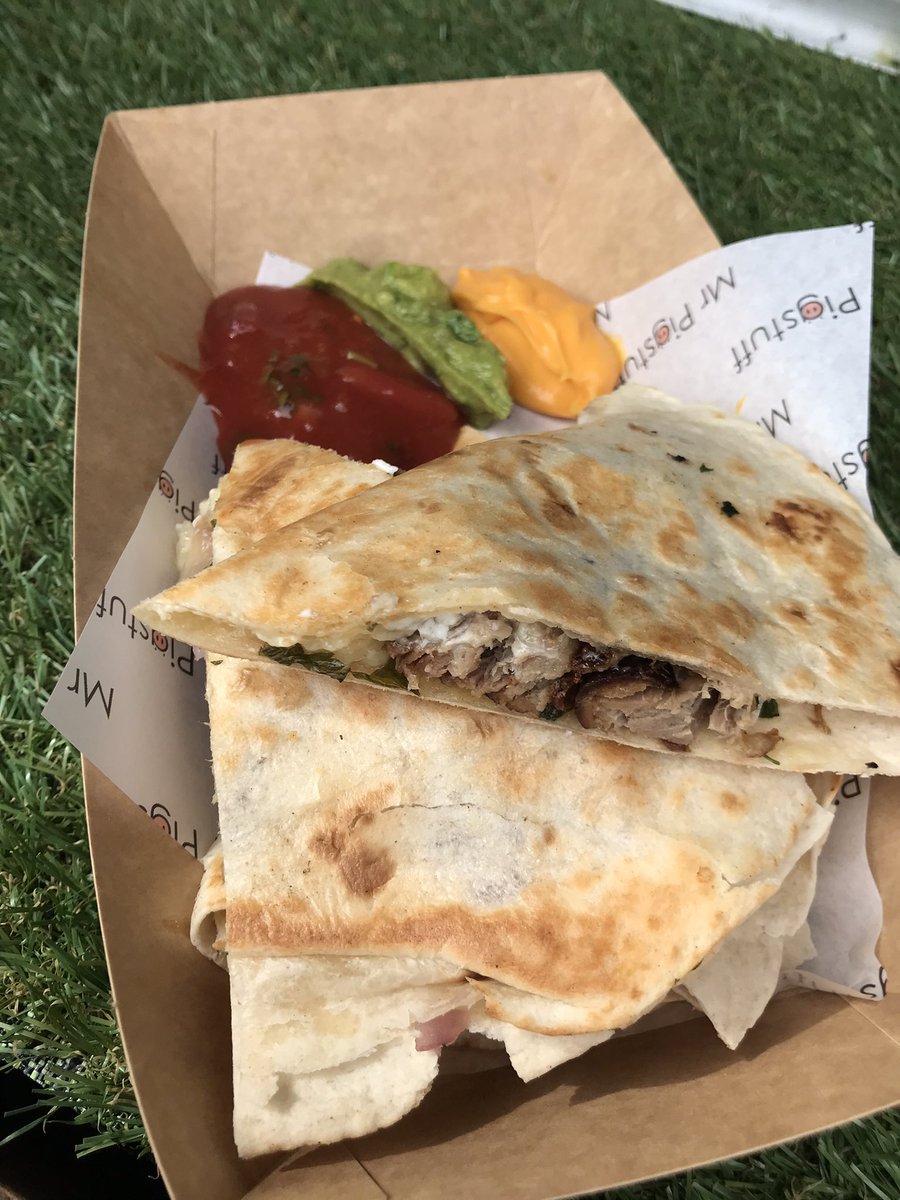 winnieayers tweet media