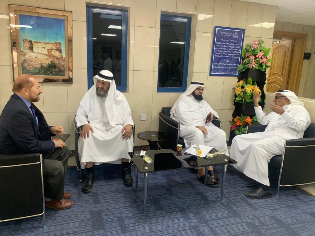 ataaeduco's tweet photo. أقامت #شركة_عطاء_التعليمية #حفل_معايدة لموظفي إدارة الشركة والمجمعات التعليمية، بمناسبة #عيد_الفطر_المبارك، برعاية سعادة الرئيس التنفيذي د. فهد التويجري، وبحضور مديري العموم والإدارات ومديري المجمعات التعليمية، في مقر الإدارة العامة، حيث تم تبادل التهاني والتبريكات بهذه المناسبة. https://t.co/FNi6nHg412