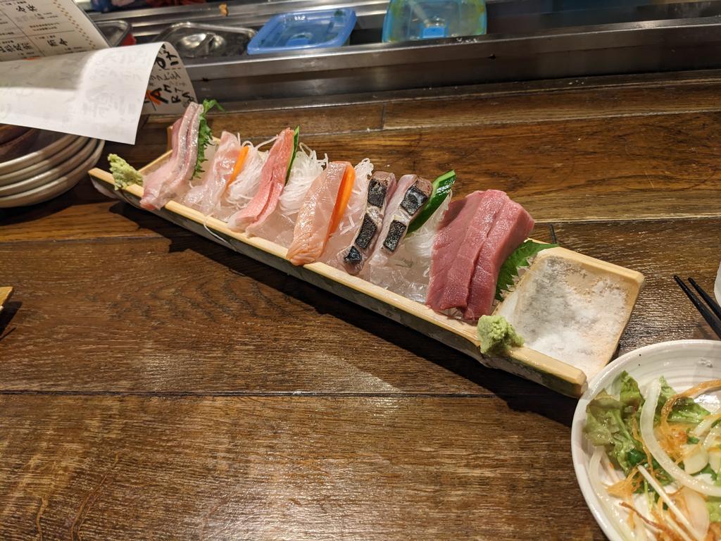 YAMANASHILONELY's tweet photo. らっぱのお刺身うまかった〜〜
ぶりんぶりんでした https://t.co/eJ00MeU1BW