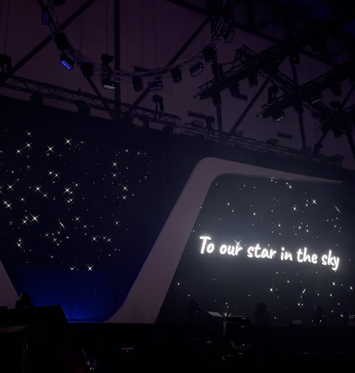 ไม่ไหว 😭😭😭

#CHAEUNWOO #차은우 #ชาอึนอู #ASTRO #아스트로 #KonnecThai #KonnecConx3ลูกรักพระเจ้า