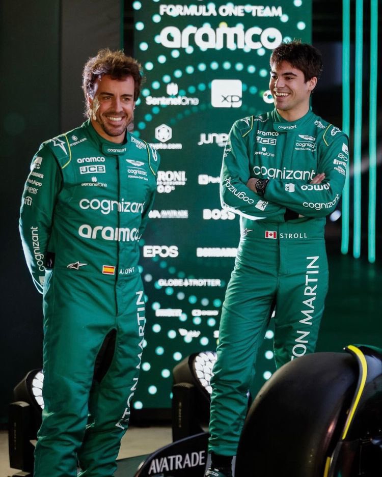 7nsua's tweet photo. Son la mejor dupla de la parrilla actualmente. https://t.co/FwmVuBSULm