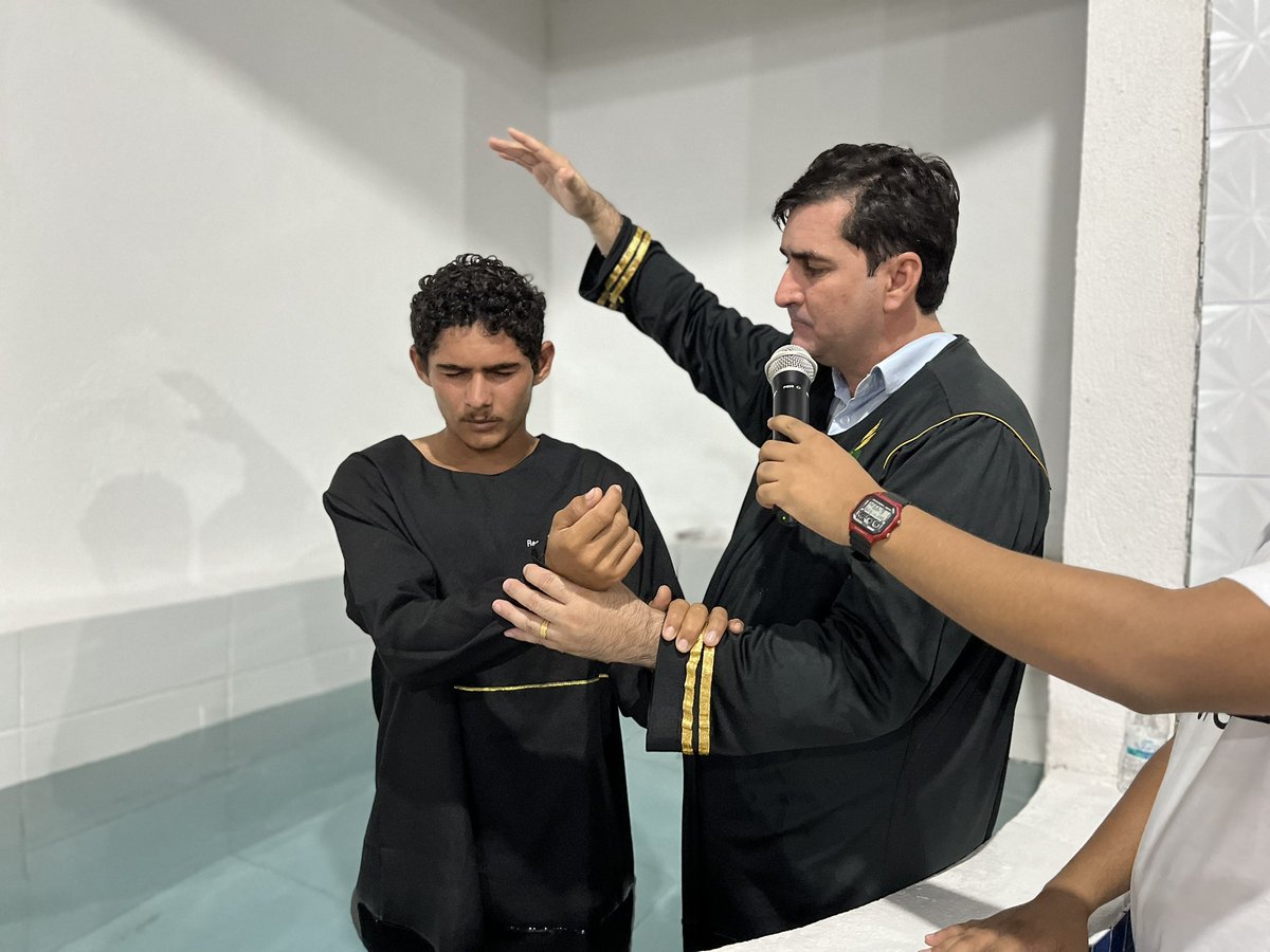 Ontem tivemos um lindo Congresso de IPG no distrito de Caracaraí com a Participação Especial do Ministério Amigos e do nosso Departamental <a href="/EdivanO82433736/">Pr. Edivan Oliveira- MisOM</a>. 
Deus seja louvado! 
#PequenosGrupos #IPG
<a href="/HelyPacheco/">Hely Pacheco</a> <a href="/hadsonaraujo7/">Hadson Araujo</a> 
<a href="/PrLeandroMacha_/">Leandro Machado</a> <a href="/PrSergioAlan/">Sergio Alan - UNoB</a> 
<a href="/mwallacy/">Mark Wallacy</a>