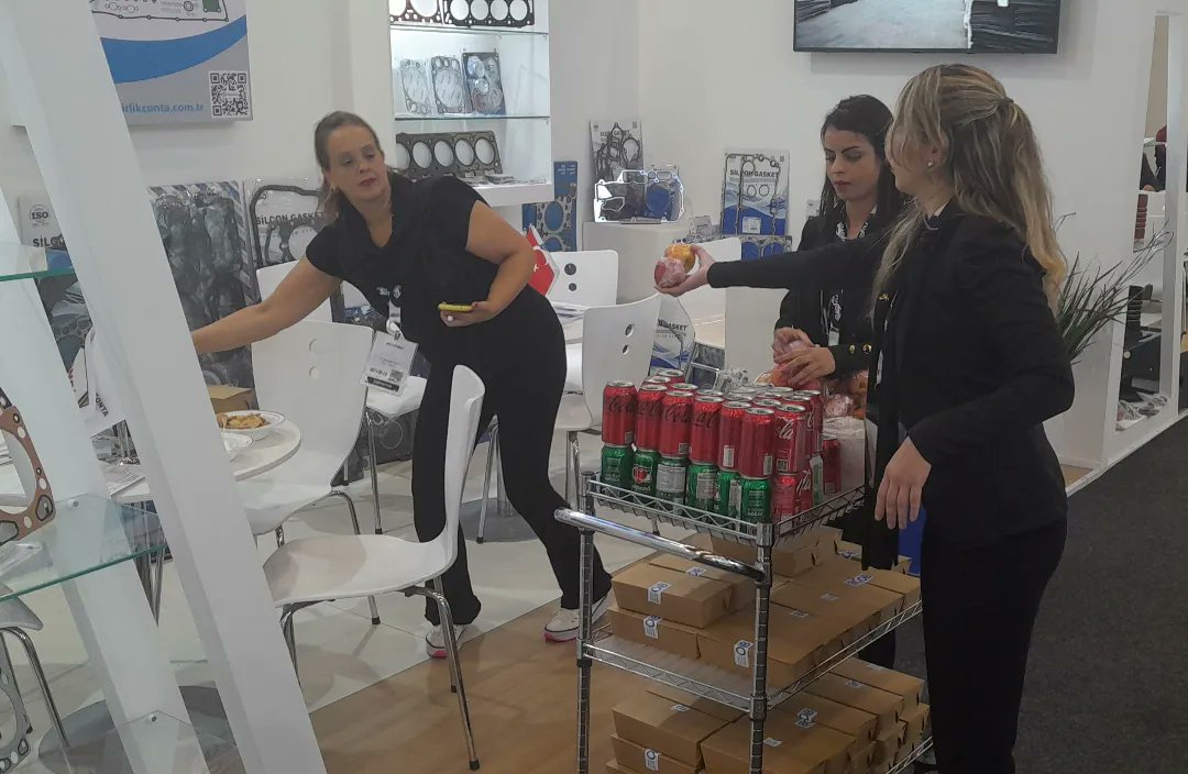 grupoeker's tweet image. UİB - Otomotiv İhracatçı Birlikleri organizasyonunda Sao Paulo şehrinde gerçekleşen AUTOMEC2023 otomotiv sanayi fuar organizasyonunda tarafımızdan organize Catering servisi...

#AUTOMEC2023  
#Brezilya 

#GrupoEKER
#BrezilyaFuar
#BrezilyaTicaret
#BrezilyaB2B
#BrezilyaCatering