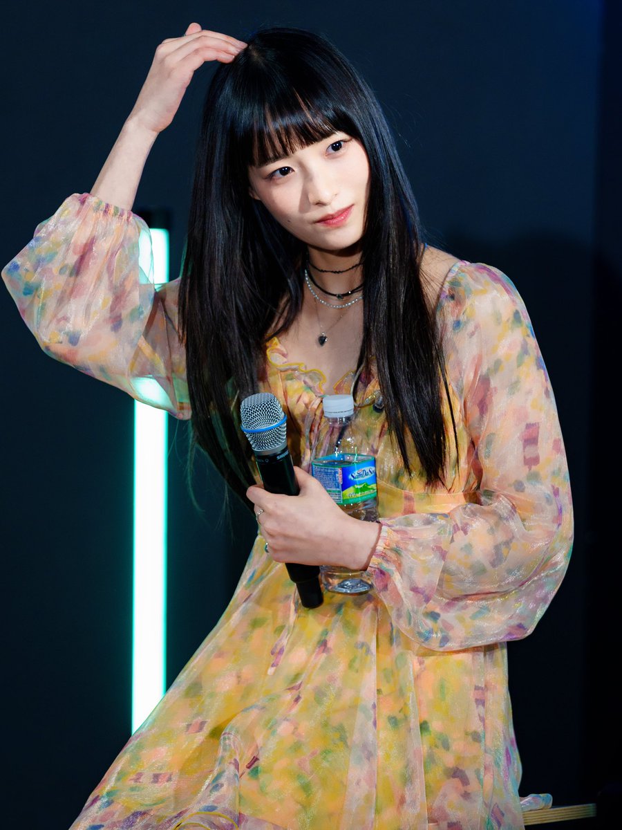 그런 눈빛엔 사람들이 빠질 수 밖에 없어요
#최정윤