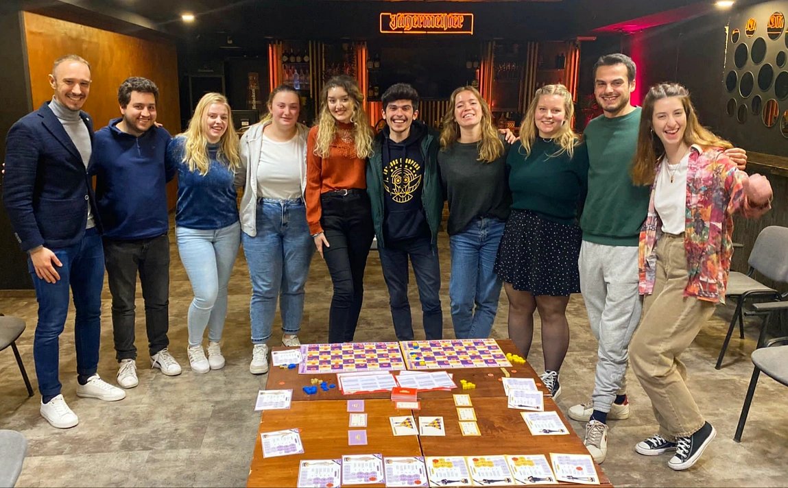 BrexitBoardGame's tweet image. We are proud to cooperate with @beta_europe that is organizing #ModelEuropeanUnion simulations all over EUROPE.

As #BetaEurope celebrates today its 15th anniversary #BETA15th 🎉💫💯🎂, we are happy to recall our past events where #HowToWinBrexit was a proud guest! 

#BETAFamily