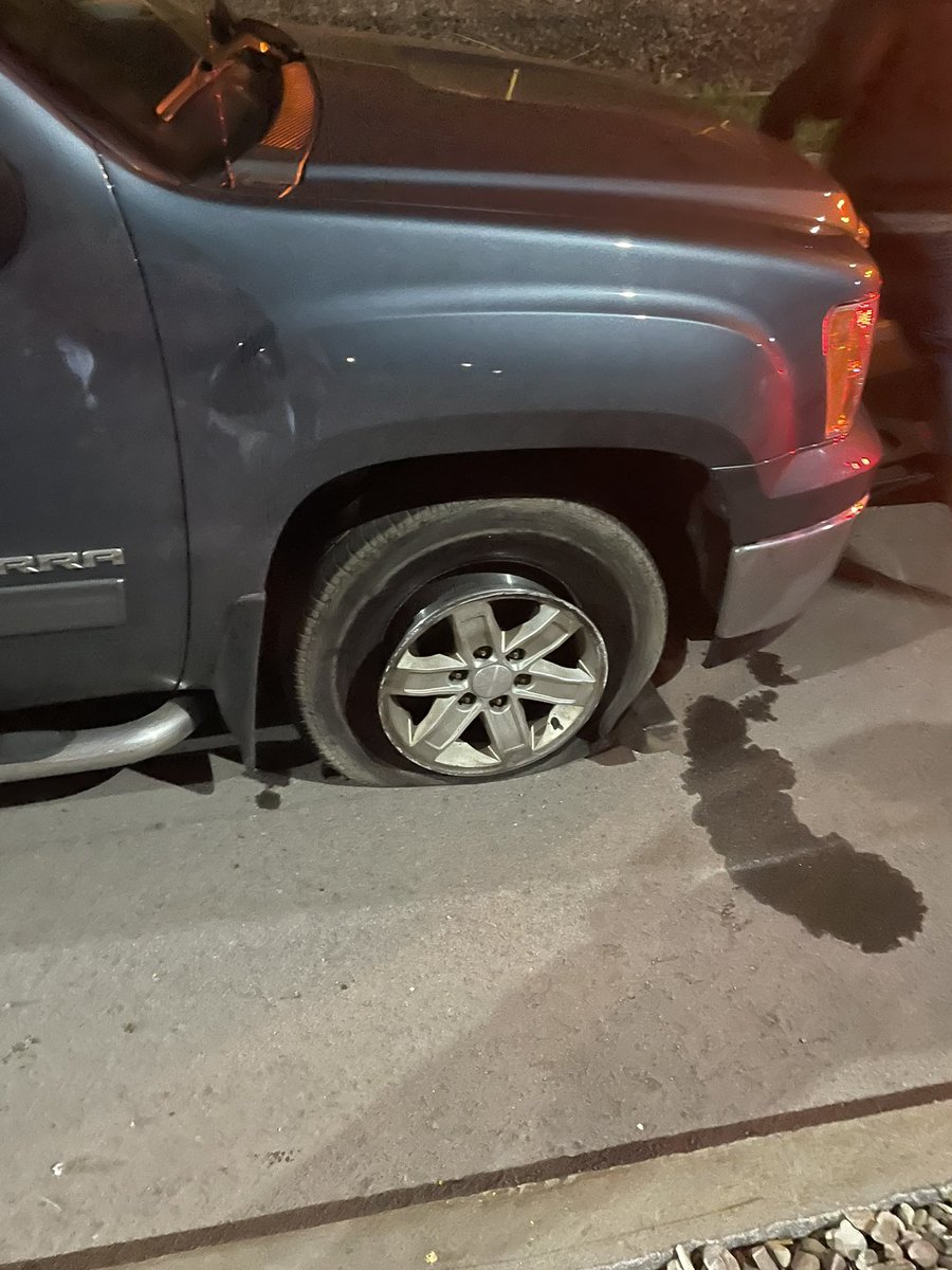 gawk's tweet image. 🥴