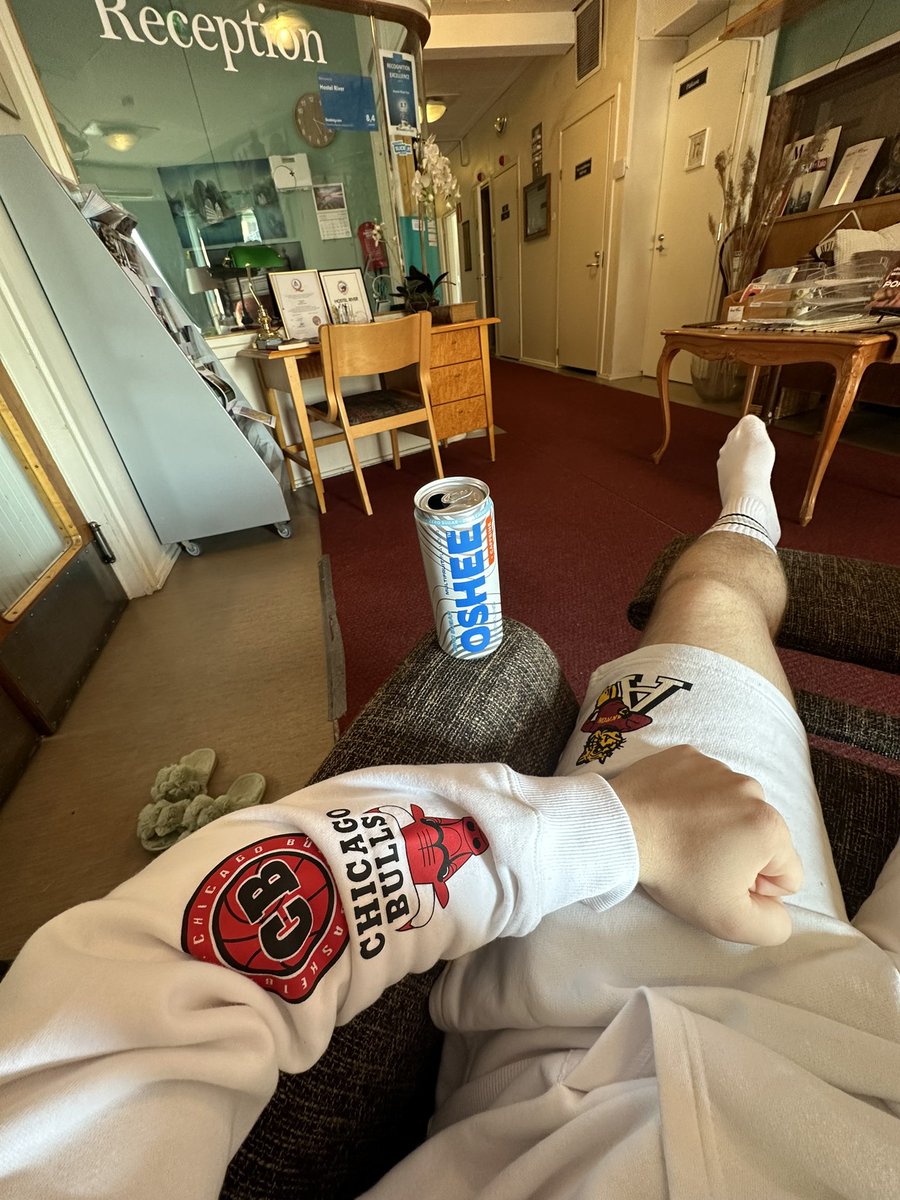 Chill time on the comfy chair.😂 #Erasmus23 <a href="/gifhe/">Grimsby Institute</a> <a href="/EUErasmusPlus/">Erasmus+</a>