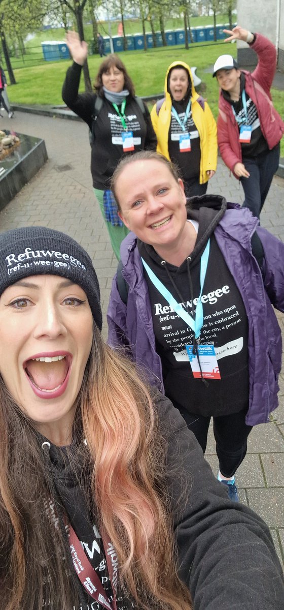 Today we are kiltwalking!

justgiving.com/teamrefuweegee 

If everyone who sees this chucks a £1 in the pot or retweets this, we'll be on target to clear our waiting list for mobile phones. We currently have over 100 priority requests on our list - help us get people connected 🙏💪🧡