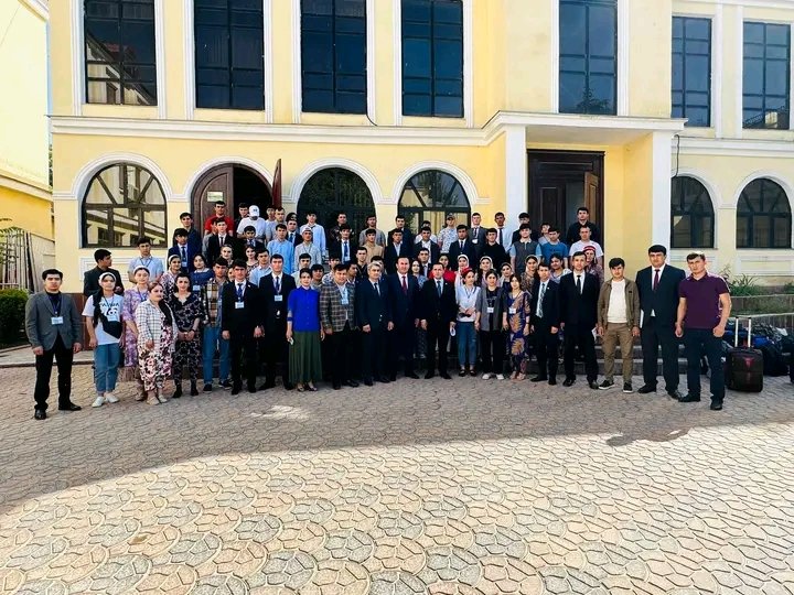 tajik_am's tweet photo. 26.04.2023 the beginning of the #tour of young people from #different regions of the #Republic under the title "Let a friend warm in your arms"" in the cities and districts of #Sughd region https://t.co/qcTAhGDPbf