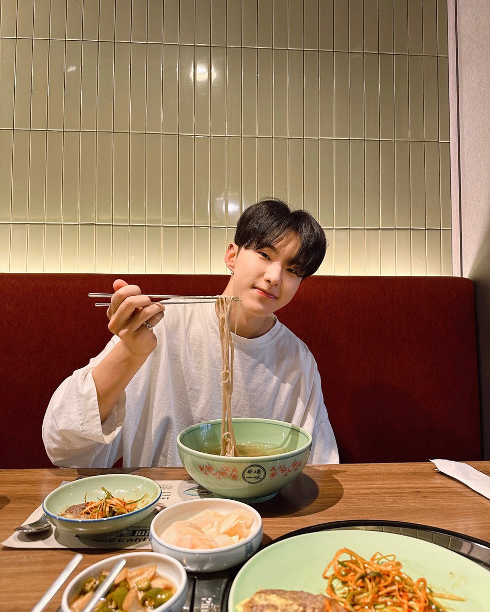 SvtMembership's tweet photo. [HOSHI🌟]

'ㅋㅋㅋㅋㅋㅋㅋ오랜만에 평냉 렛츠꼬' 

#HOSHI #호시 #SEVENTEEN #세븐틴 

230430 - 20:33 KST https://t.co/i1Snz4zE3S