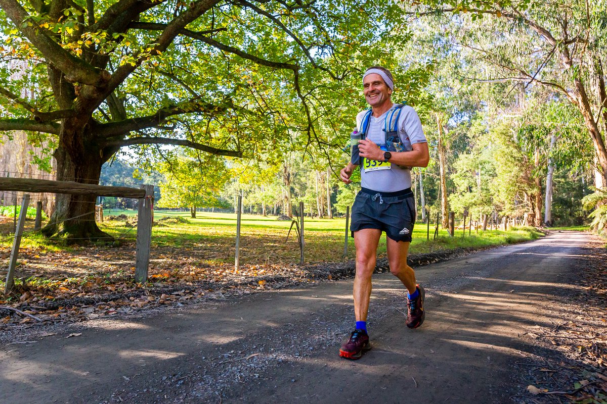 Ultra_Kelvin's tweet photo. Bit of struggle running this month again, 50K in one race the remaining 70K over a few training runs, much more walking, mainly work. At least I look like I'm running well in the race photo 😂. 510K of running this year.
#runchat #stats #runner #runstats #training https://t.co/hjdAcNHmH7