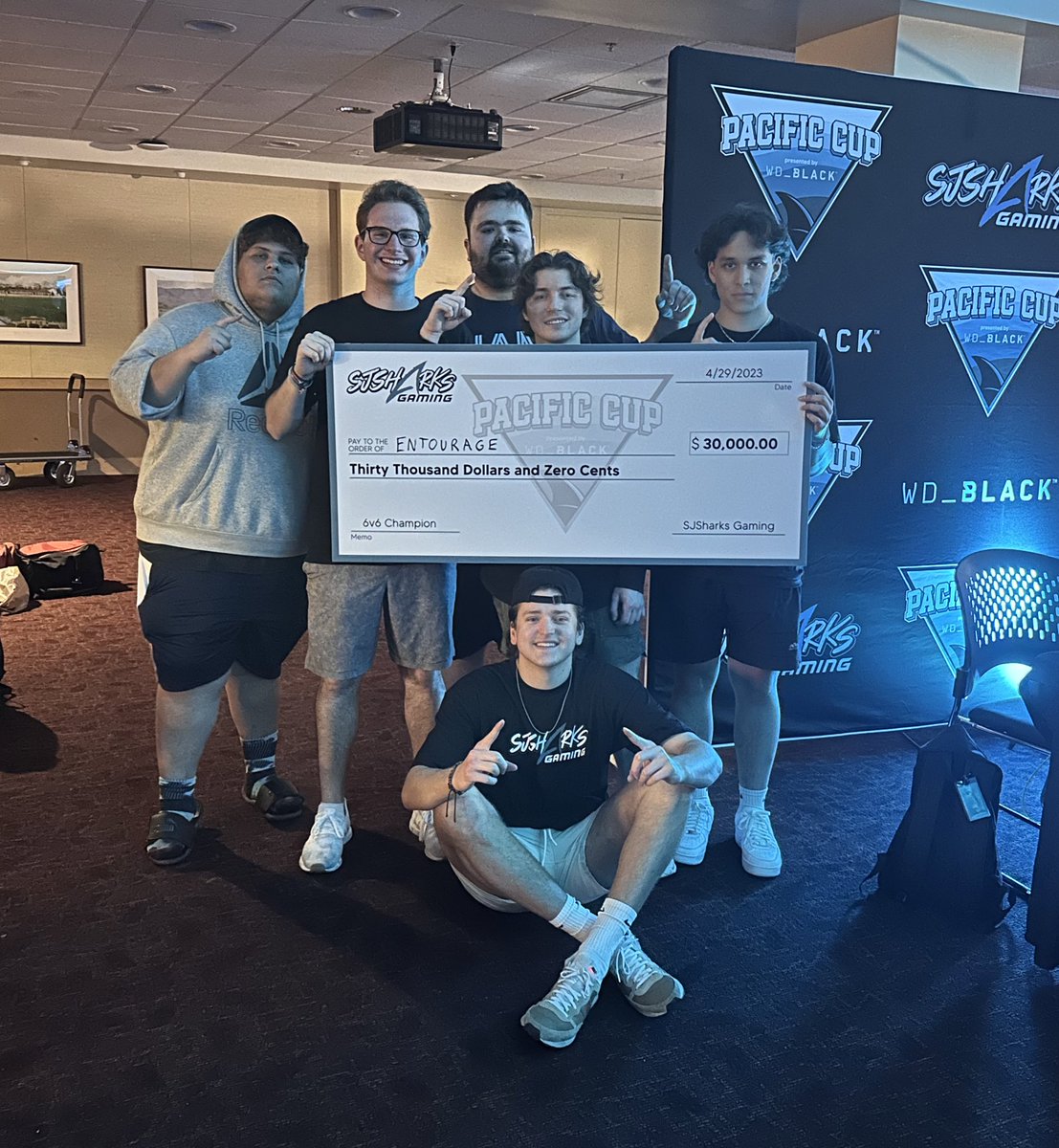 It ain’t easy being breezy🥶

Can’t even begin to put into words how proud I am of all of my <a href="/EntourageNHL/">Entourage</a> teammates and also a massive shutout out to everyone involved with another phenomenal tourney….to a dynasty being built.

We are your #SJSPacificCup Champions🏆 #ENT