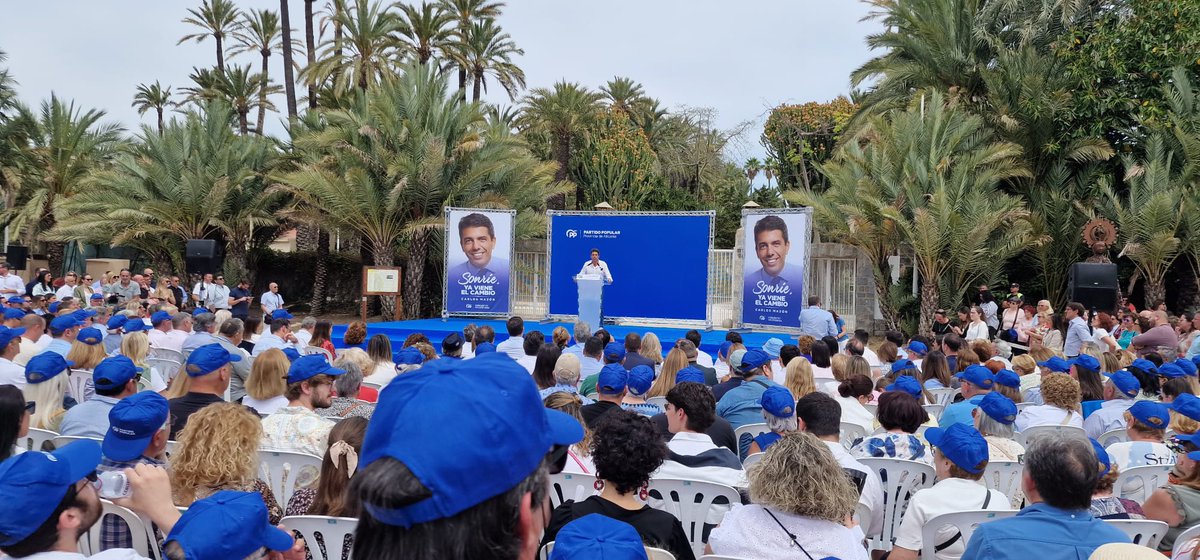 DavidAracil's tweet photo. Desde Elche todos unidos con @CarlosMazon40 arranca el #CAMBIO para toda la provincia de Alicante. 💪💙🅿️🅿️

@PopularesSJ con #Ganas 🚀
#EntreTodos #SonríeYaVieneElCambio
#MazónPresidente https://t.co/AIJMoWn0sV