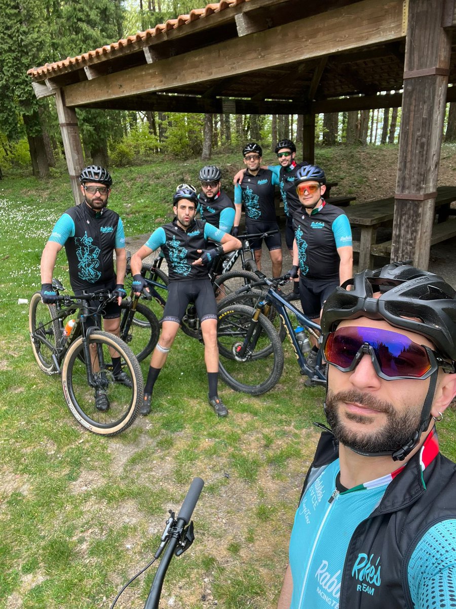 RABikes's tweet photo. #rabikesracingteam https://t.co/B4LvF3lfMe