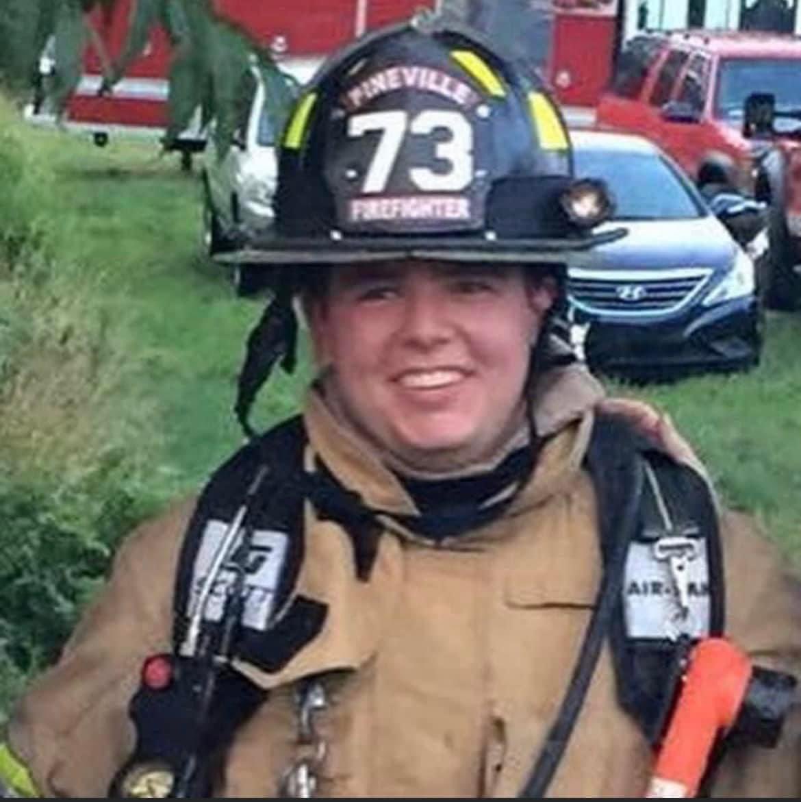 PinevilleFire's tweet photo. Pvfd73 https://t.co/ltYRJG7tdz