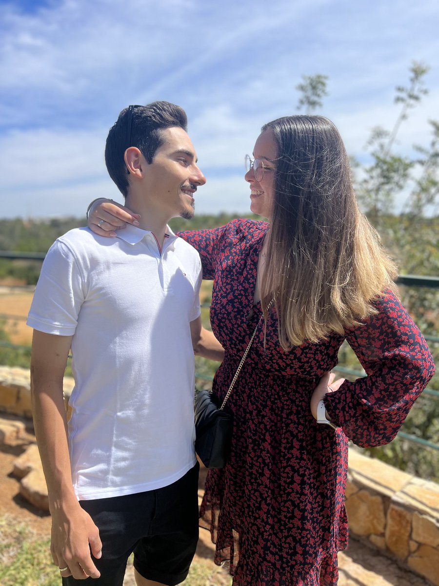 Andre_M_Dom's tweet photo. Muitos Parabéns Amor! 🥳❤️🎉

Que o teu dia seja especial como tu! 🥰❤️😘

#birthday #happybirthday #happybirthaylove #22year #happyday https://t.co/X5ECEqhxI6