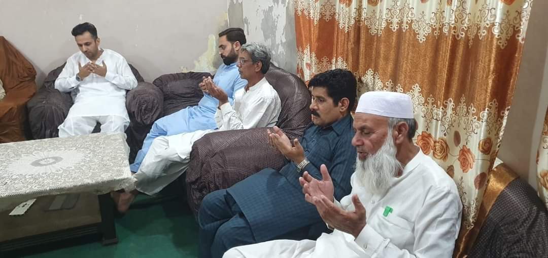 Aliofficial____'s tweet photo. این اے 78 یوسی 52
ملک مبشر علی نائب صدر یوتھ ونگ سٹی گوجرانوالہ کی خالہ جان کی وفات پر اظہار تعزیت اور فاتحہ خوانی https://t.co/Vg1xeyNCUM