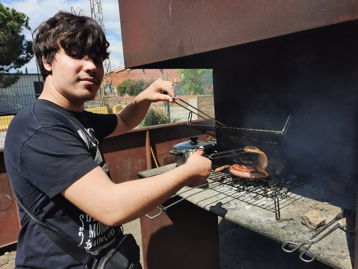 ParraPorro12's tweet photo. Barbacoa 🥩 https://t.co/slJzH76tEy