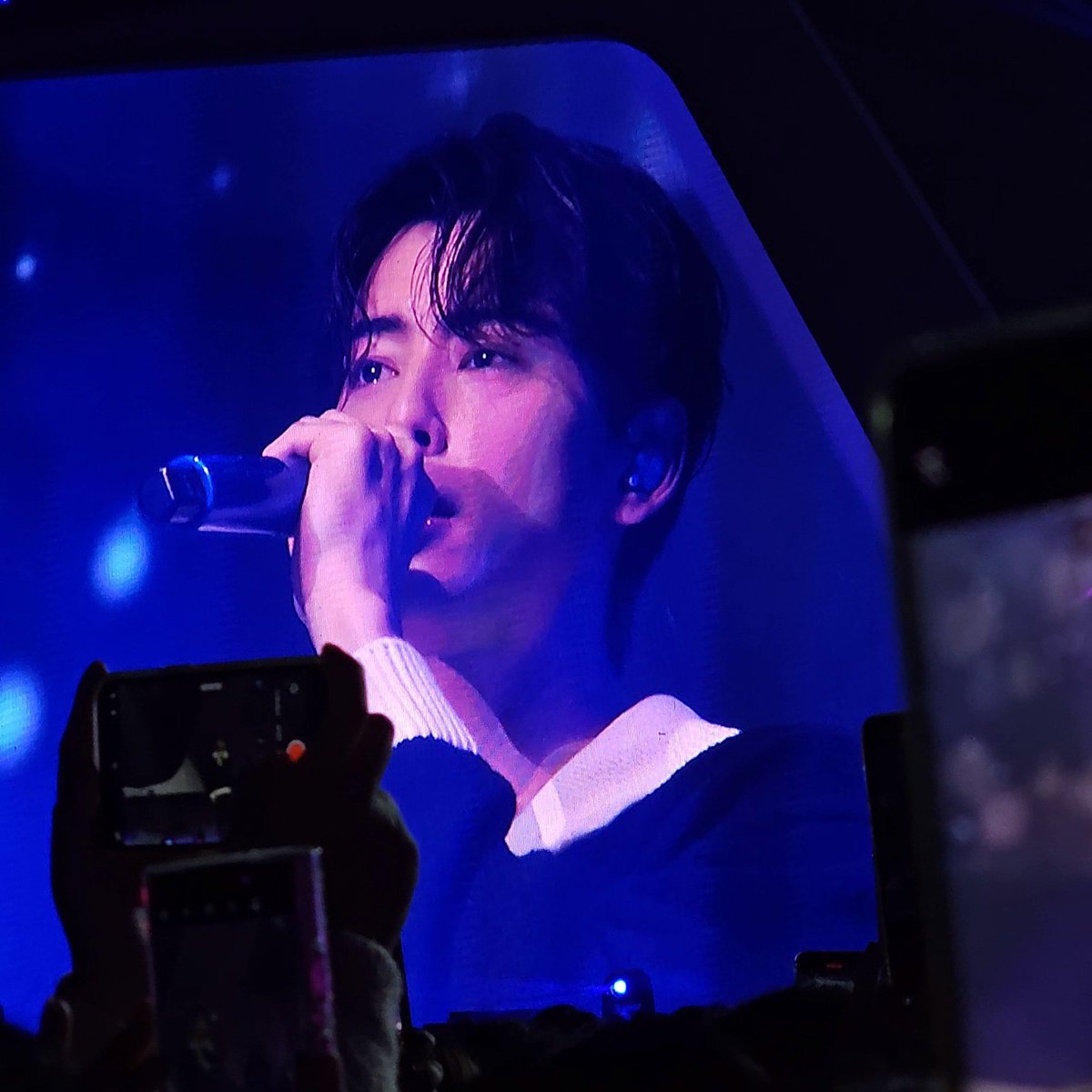 보통 포커스 온 미 듣고 울컥하거나 우는 건 나였는데
울컥한 모습 보니깐 가슴이 오천만갈래로 북북 찢김 
은우의 마음이 담긴 노래 잘 전달 됐을 거야 쓰담쓰담