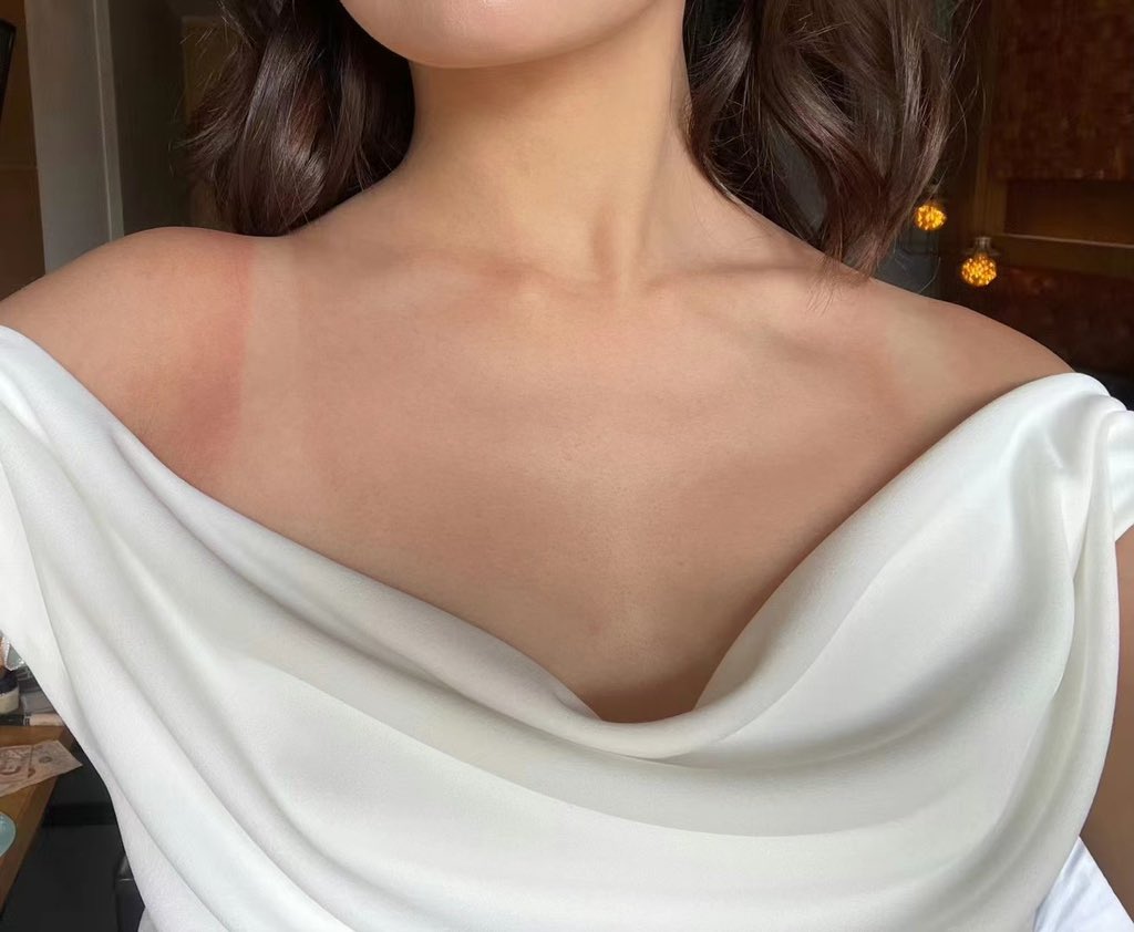 谁能懂啊，玩两天直接把bra焊死在身上