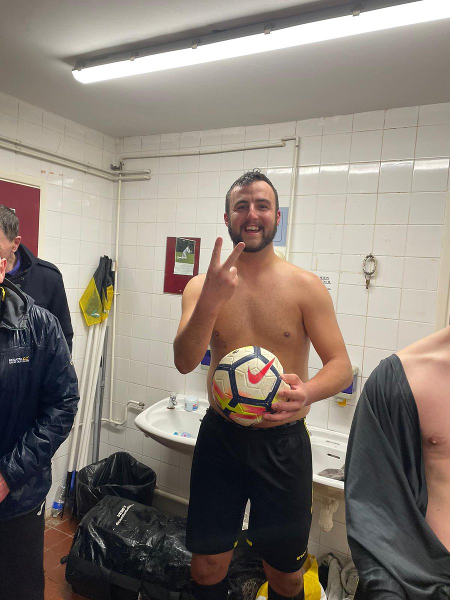 JoeStothard21's tweet photo. @terrycarolan1 @BroughtonWmfc @BlackBullFC2021 @WintertonRovers @Ryanleethomp3on @JHGoodman2 @LiamDav16277902 @GollingsKurtis https://t.co/c1VfOnCWEM