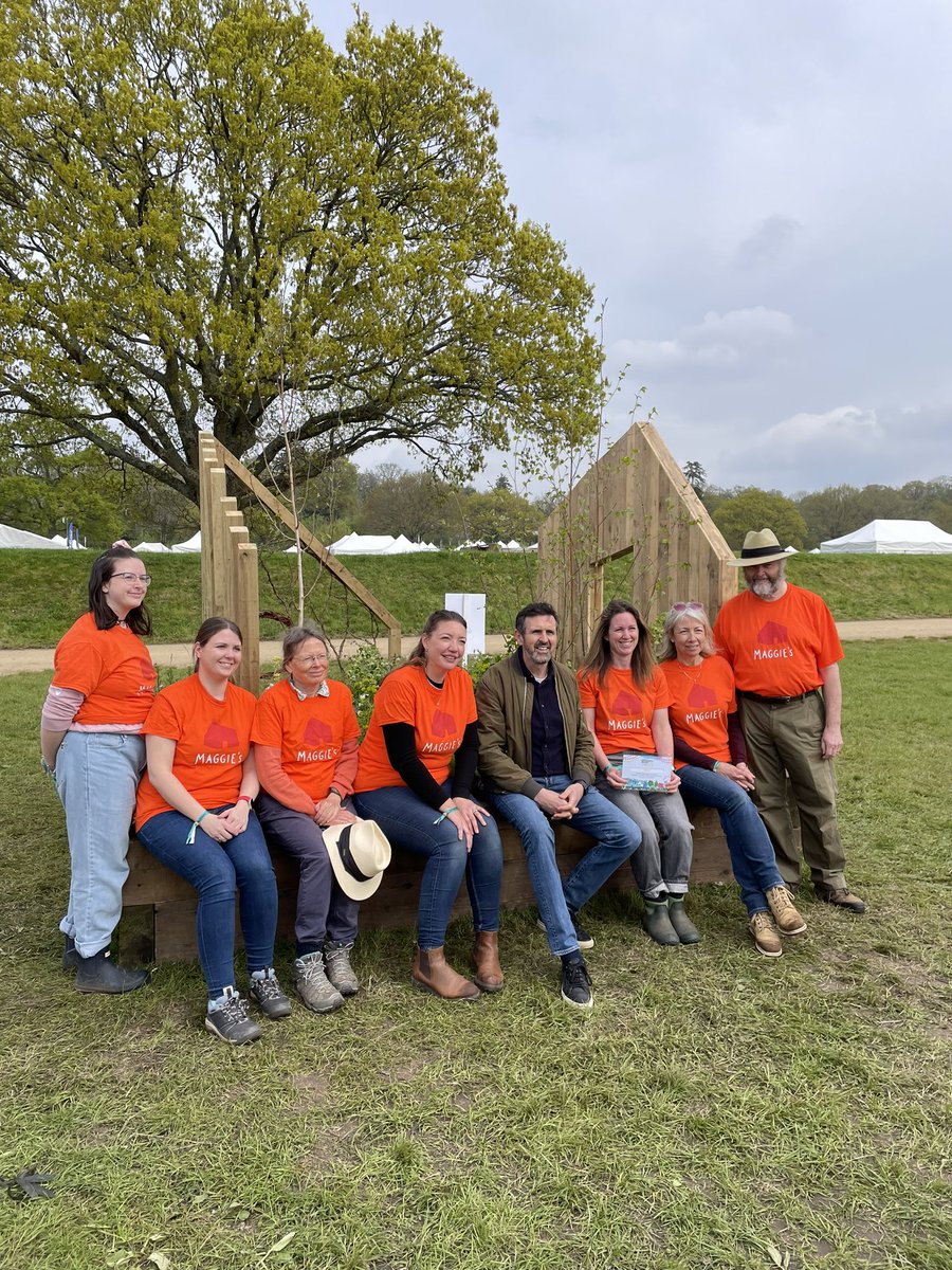 maggiessoton's tweet photo. 🌷Day 3🌷 A huge thank you to Adam Frost for coming to have photos with the team this morning! @BBCGWLive at Beaulieu @Sparsholt_Coll @sparsholtplants #bbcgwspringfair #maggies #horticulture #beautifulborders https://t.co/kZyhvuoOQi