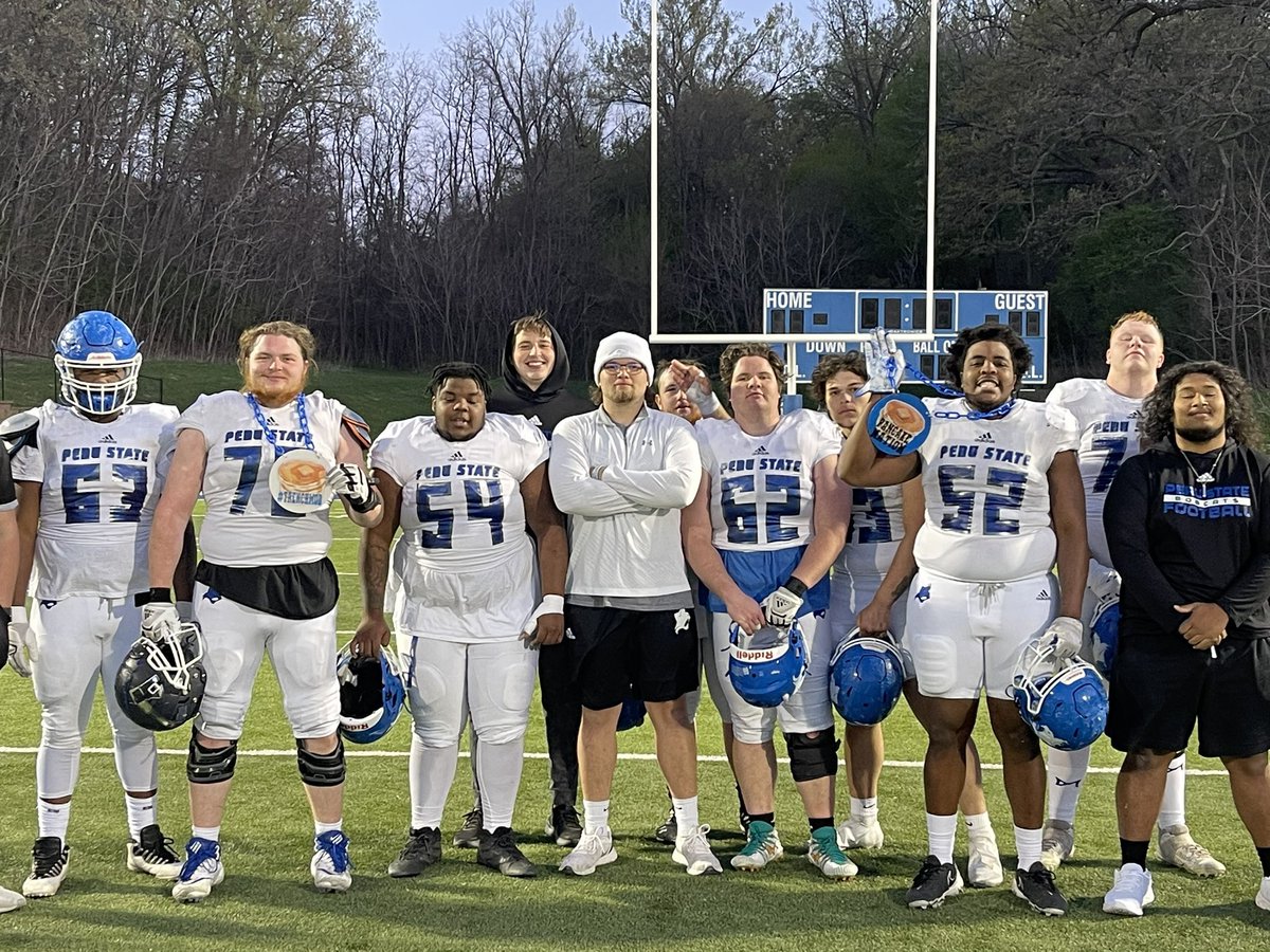 PSC_Coach_S's tweet image. Spring Ball in the books! Low on number but managed the most improved group 2 semesters in a row! 👀 #comegetdeveloped #