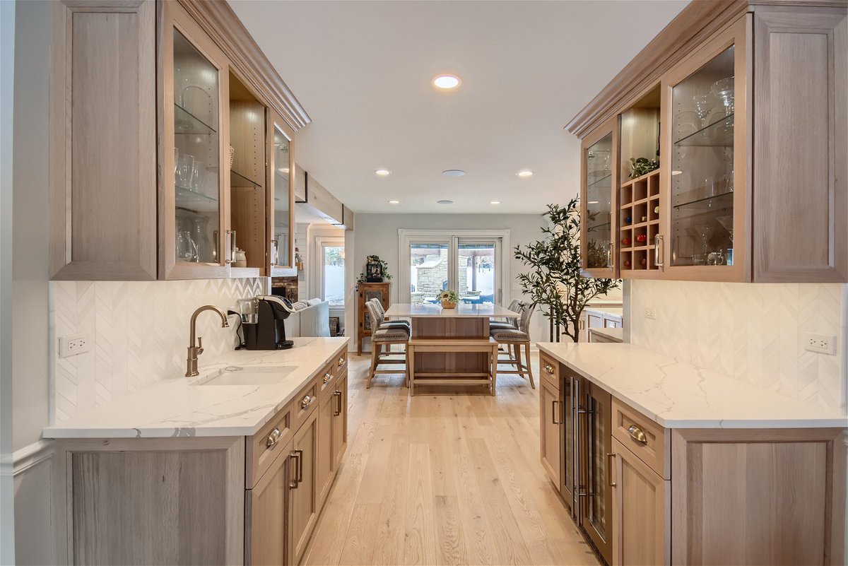 iconbuildgroup's tweet photo. Coffee bar AND wine bar? Count us in!
βπ·
https://t.co/DguVYTF8VT
info@ibgremodel.com
(847) 232-6400
#iconbuildinggroup #remodel #reno #homeremodel #homedesign #interiordesign #coffee #coffeebar #winebar #wetbar https://t.co/8BorfQkzrG