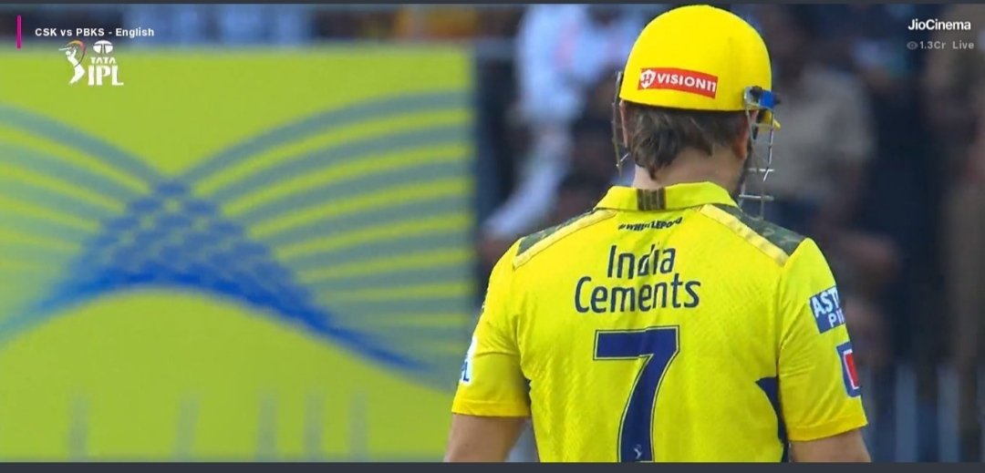 Sandeep_twcheck's tweet photo. M.S.DHONI - LAST BALL SIX

THE TOLD STORY 

#MSDhoni𓃵 
#CSKvsPBKS 
#YELLOVE
#7 https://t.co/cROA5ggafc