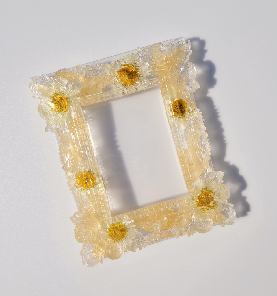 #RT 알티이벤트💜

#RT+#FOLLOW 해주신 한분께 사진 속 탑꾸를,
#RT 해주신 한분께 랜덤탑꾸를 하나 보내드립니다~!!!

감사합니다🥺👍

#레진탑꾸 #탑꾸 #탑로더 #레진아트 #데코덴탑꾸
레진탑꾸 탑꾸 탑로더 레진아트 데코덴탑꾸