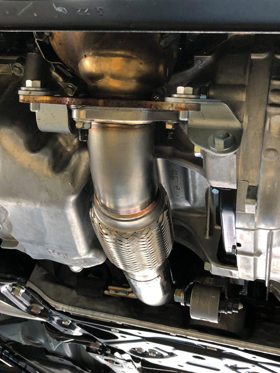 ApexiJapan's tweet photo. Civic Type R 6BA-FL5
N1 evolution EXTREME MUFFLER、早速取付、メッセージ頂き感謝😀
#アペックス #APEXi #apexijapan #apexi #vtec #honda #fl5 #hondacivictyper #civictyper #civictyperfl5 #typerfl5 #ホンダ #シビック #シビックタイプr #企業公式がお疲れ様を言い合う #新発売 #newproduct https://t.co/OkW1juWQTC