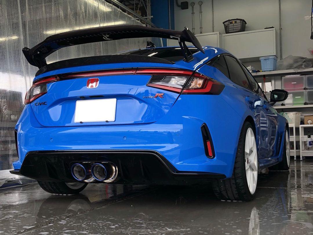 ApexiJapan's tweet photo. Civic Type R 6BA-FL5
N1 evolution EXTREME MUFFLER、早速取付、メッセージ頂き感謝😀
#アペックス #APEXi #apexijapan #apexi #vtec #honda #fl5 #hondacivictyper #civictyper #civictyperfl5 #typerfl5 #ホンダ #シビック #シビックタイプr #企業公式がお疲れ様を言い合う #新発売 #newproduct https://t.co/OkW1juWQTC
