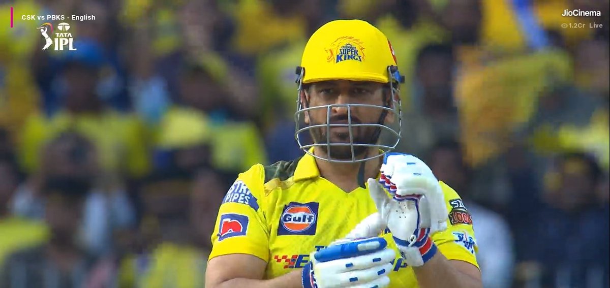 rahulmsd_91's tweet photo. Supporting MS Dhoni is the best decision I’ve made in my life. https://t.co/Z4gKFEGv7u