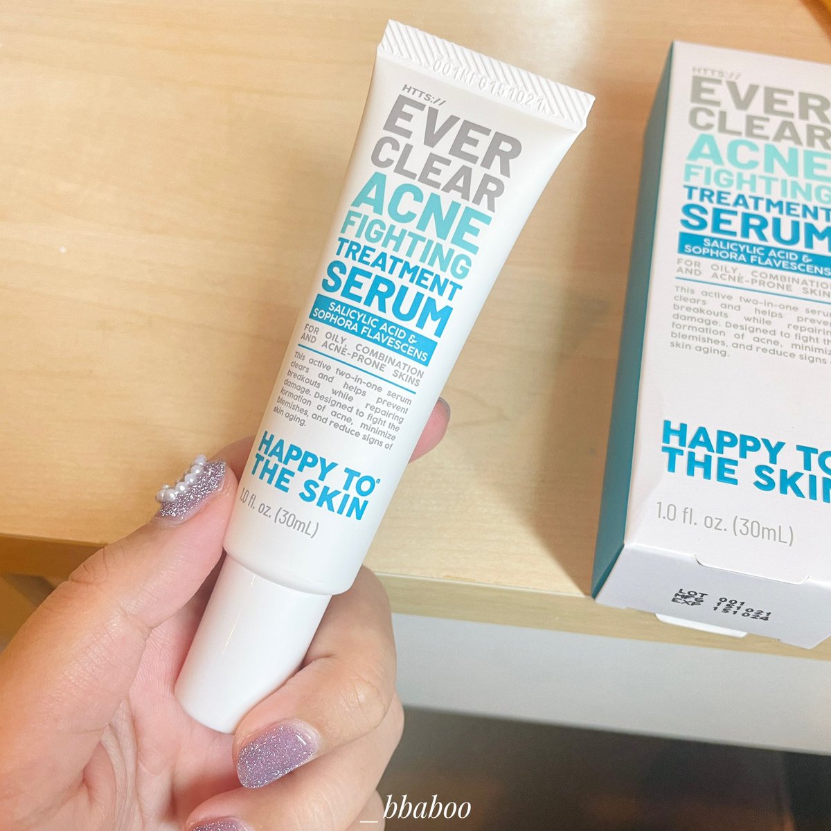 _bbaboo's tweet photo. 𓂋 Happy To The Skin 𓂋 
เซรั่มลดสิว การอักเสบของสิว ไม่ทำให้สิวเกิดซ้ำ texture บางเบา ซึมไว ไม่เหนียวเลย เบาสบายผิวสุดๆ ตัวนี้มี salicylic acid &amp; sophora flavescens ผิวแพ้ง่าย ผิวมัน ผิวเป็นสิวใช้ได้จ้า https://t.co/RlhlrBDkuN