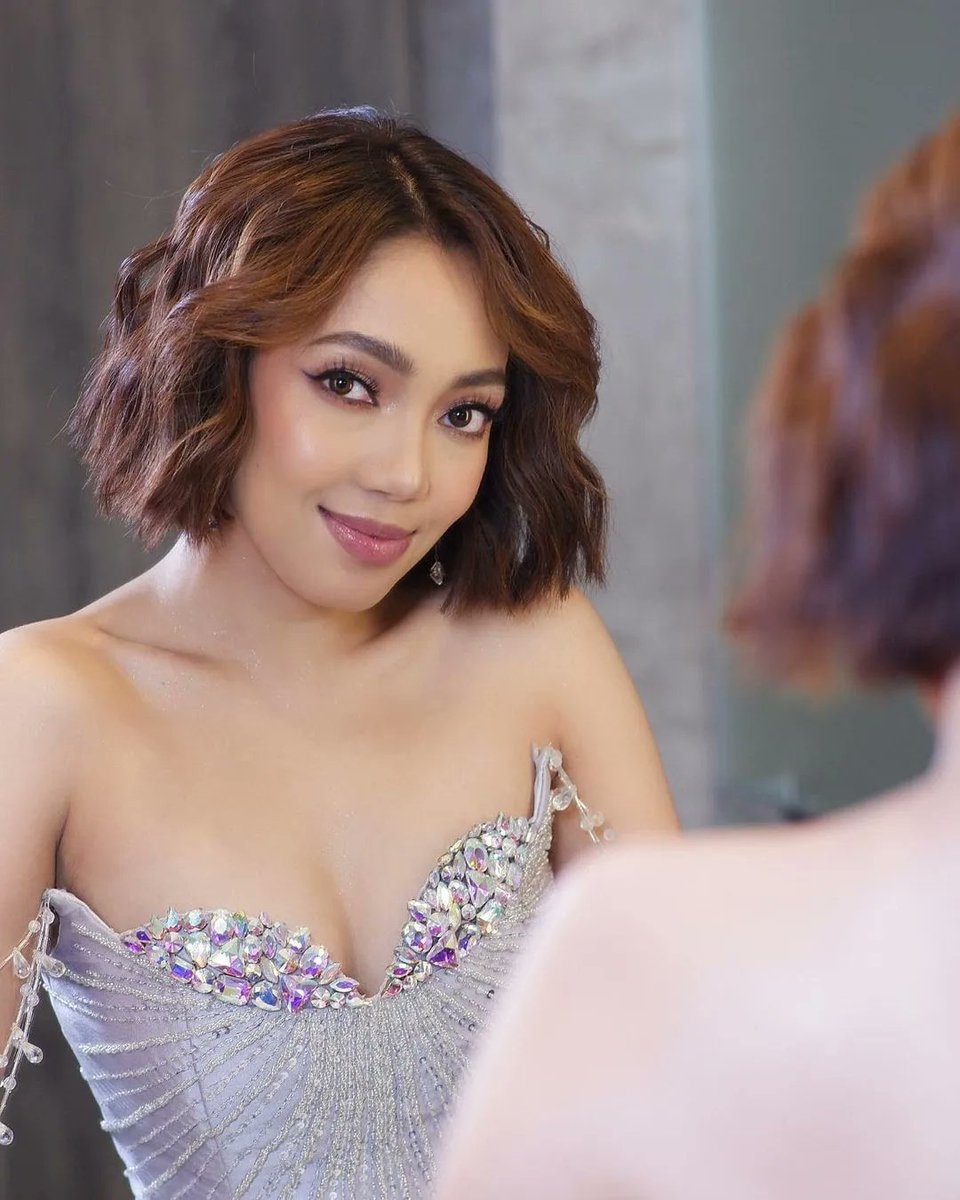 MayoranaticsOF's tweet photo. Why so gorgeous ๐๐ฅ
@MsJ0NA
#Jona #JonaViray #FearlessDiva
#Mayoranatics
๐ผ๏ธ@juliuscmua https://t.co/IxnYvOe1wt