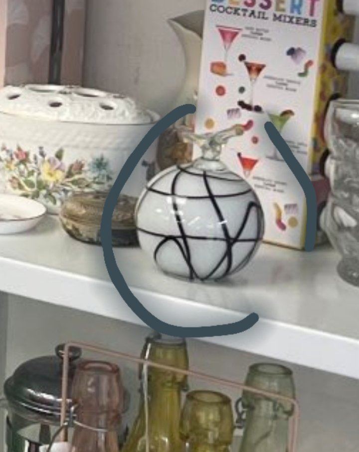 Dave_dfh37's tweet photo. @HansonsAuctions These or the tea merchants mug https://t.co/rEX6kqWe50