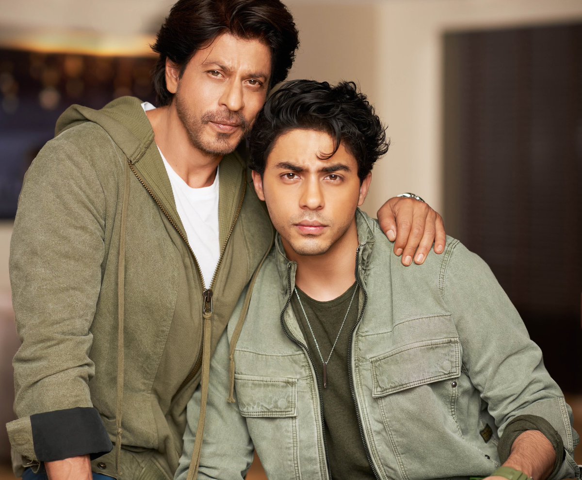 SRKUniverse's tweet image. "Working with @iamsrk is never challenging because with his experience and dedication, he makes everyone's job easier on set." - #AryanKhan

m.timesofindia.com/entertainment/…

visit 🕸️ dyavolx.com

#ShahRukhKhan #SRK #DyavolX #DyavolXApril30