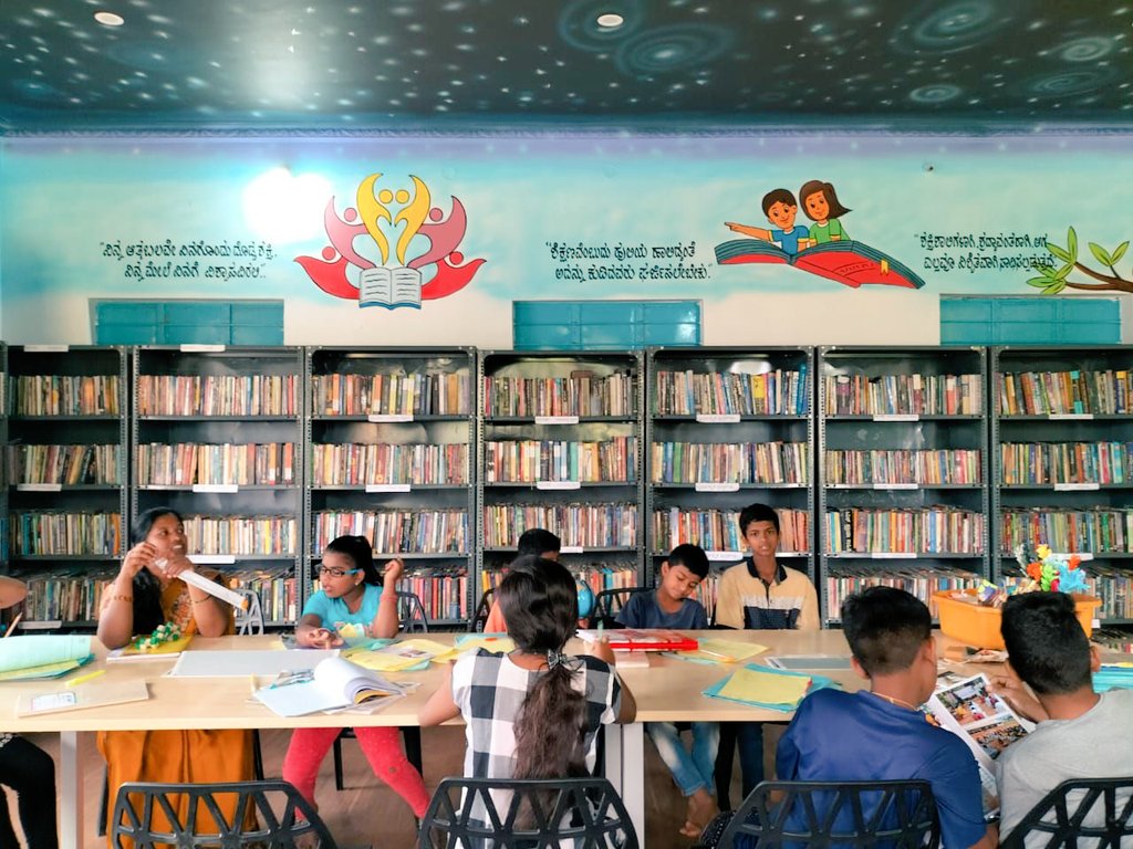 readingkafka's tweet photo. #kidsinlibraries #knowledgecentres https://t.co/41Y7tbMisN