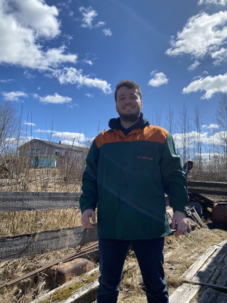 Rusya’dan selamlar. Odunlarımızı kestik, sobalarımızı yaktık.