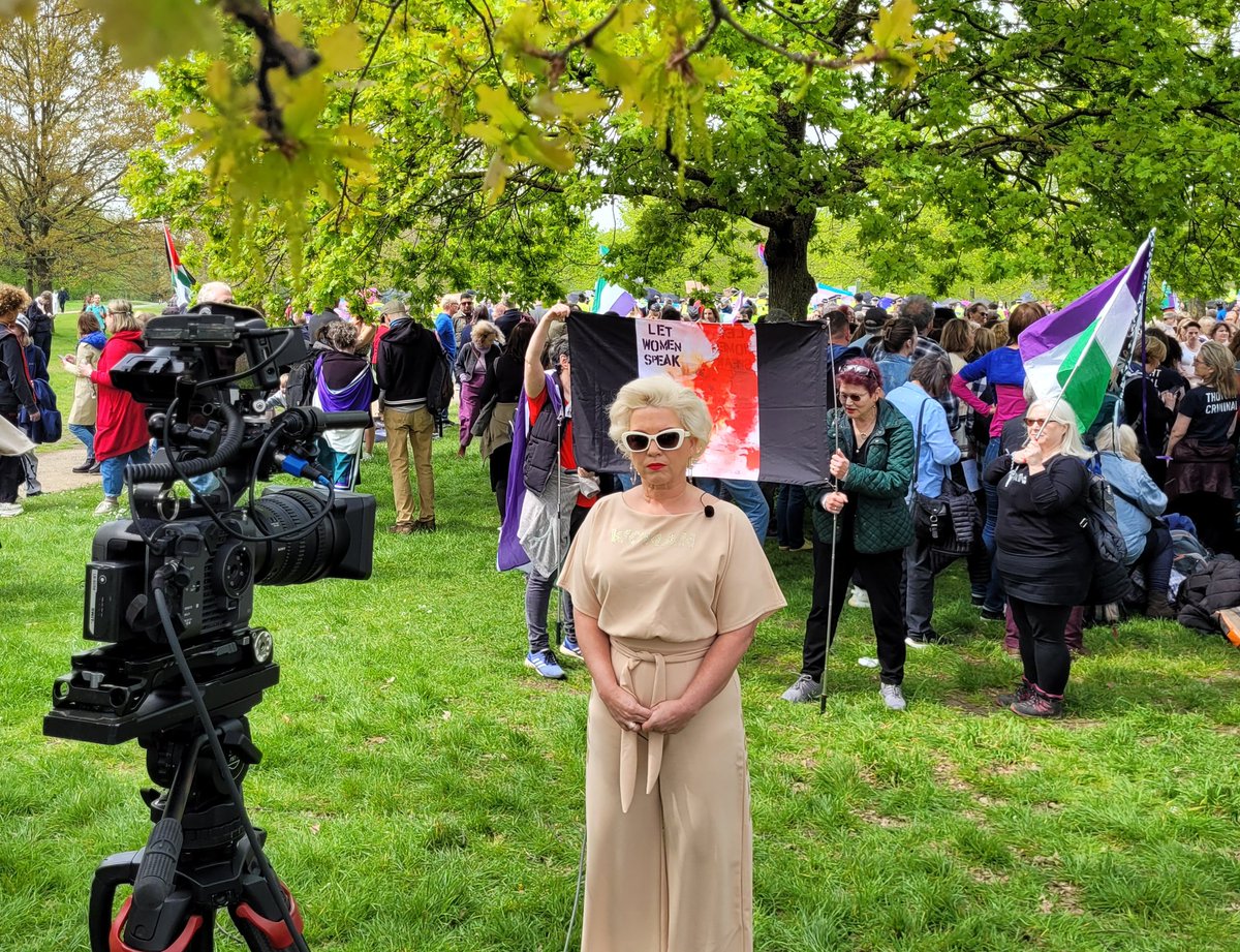 Well done @GBNEWS for covering women campaigning for their rights @ThePosieParker #LetWomanSpeak #SpeakersCorner