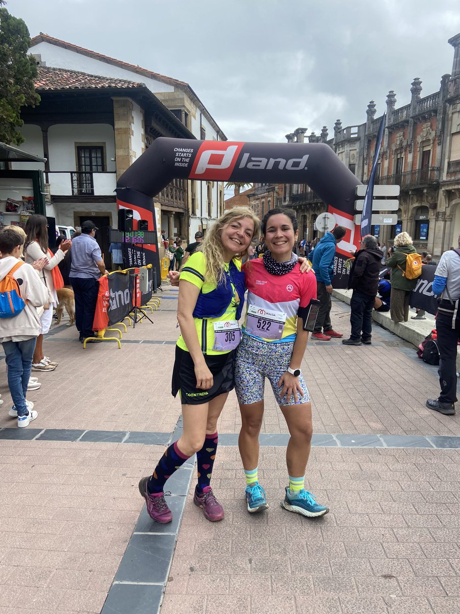 Sualfageme's tweet photo. Los mejores amigos, un lugar increíble, 15 kms de paraíso, una carrera espectacular y correr… imposible no disfrutar al máximo ❤️🦖.
#running #runningmotivation #trail #trailrunning #run4fun #trail4fun #diantrin #drinkingrunners https://t.co/EhwQ6fM93x