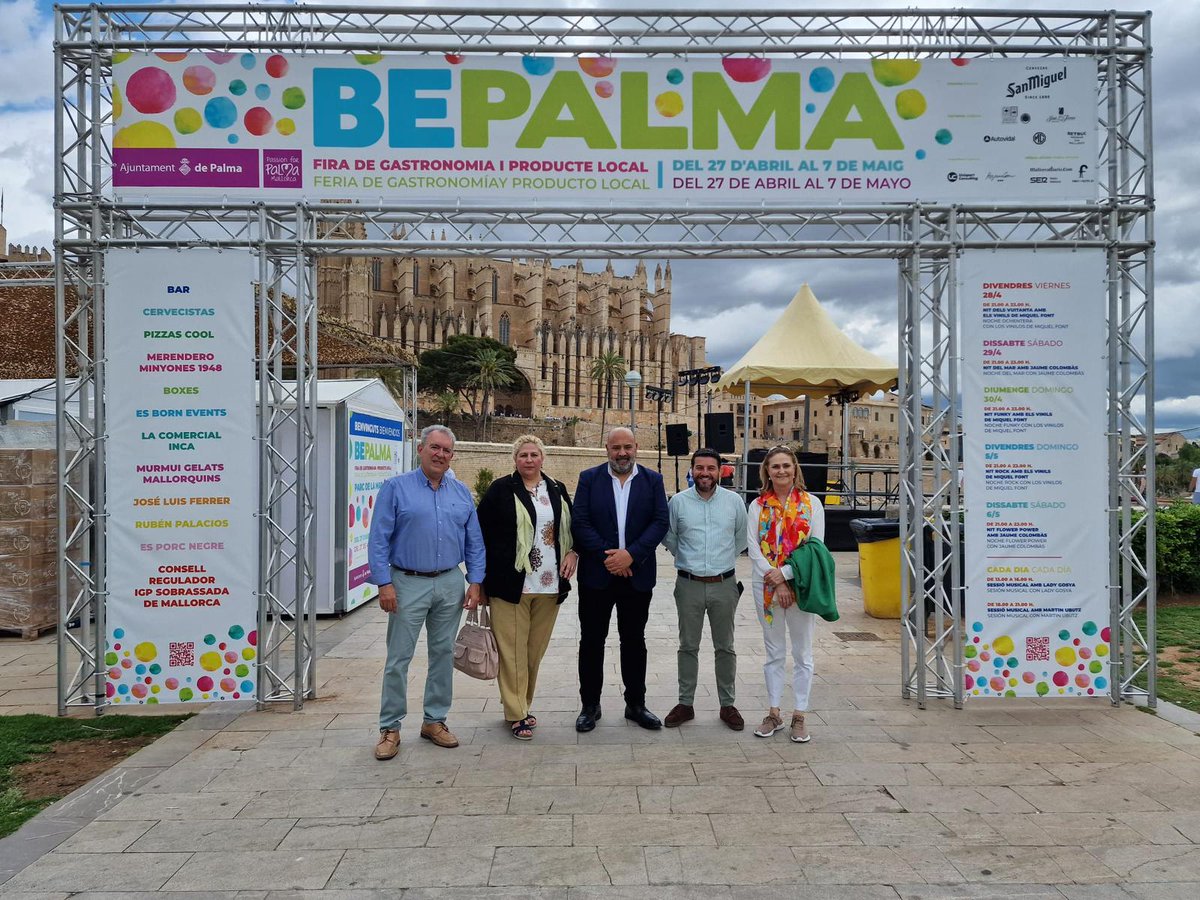 popularespalma's tweet photo. Nuestro candidato, @JaimeMartinez, ha visitado esta mañana el festival BePalma, que se celebra durante estos días en el Parc de la Mar. Felicidades a los organizadores.

#PalmaEntreTodos https://t.co/Sp7vOzcNMx