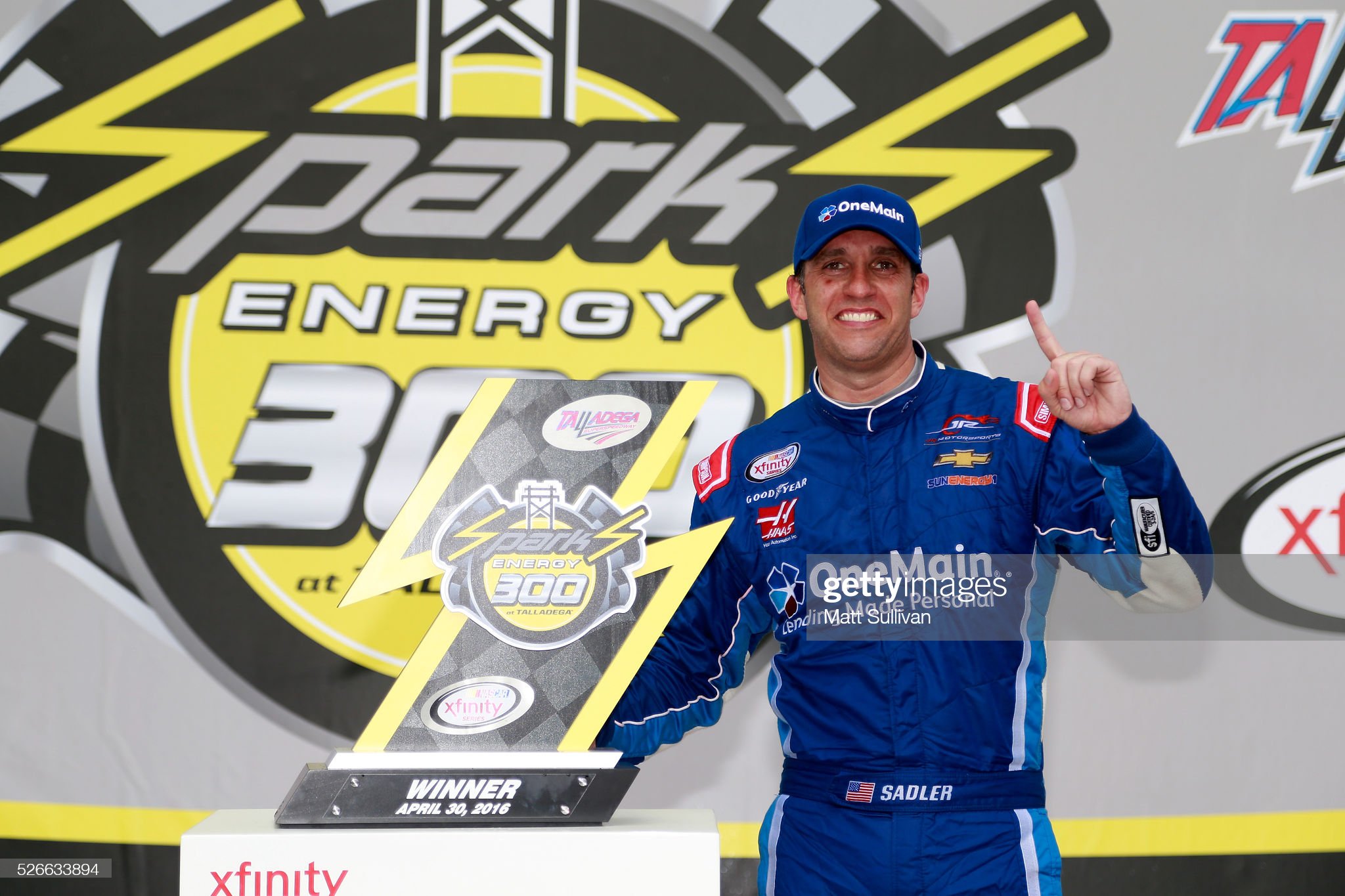 Happy Birthday to Elliott Sadler 