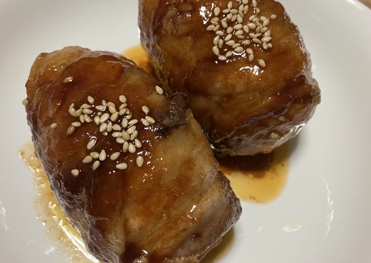 u_ta_y_'s tweet photo. 簡単！肉巻きおにぎり
簡単に作れて絶品でした！お弁当などにおすすめです。

作り方についてはこちら…https://t.co/vWsxyqd17U簡単！肉まきおにぎり/

#肉巻きおにぎり #簡単レシピ #料理 #ブログ #ブログ更新 #ブログ仲間とつながりたい #バッラリーニ #パヴィアフライパン #健康 #ブログ初心者 https://t.co/PDIlAaggp7